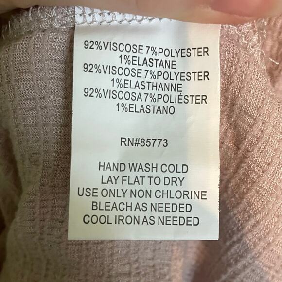 NWT O’Neill Augustina Off Shoulder Dress Light Pink Short Sleeve Size Small - Picture 5 of 6